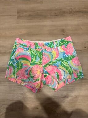 Woman's Size 10 Lilly Pulitzer Callahan Pink, Green & Blue Floral Print Shorts